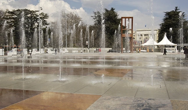 Place des Nations (Fontaine / Jeux d'eau)
