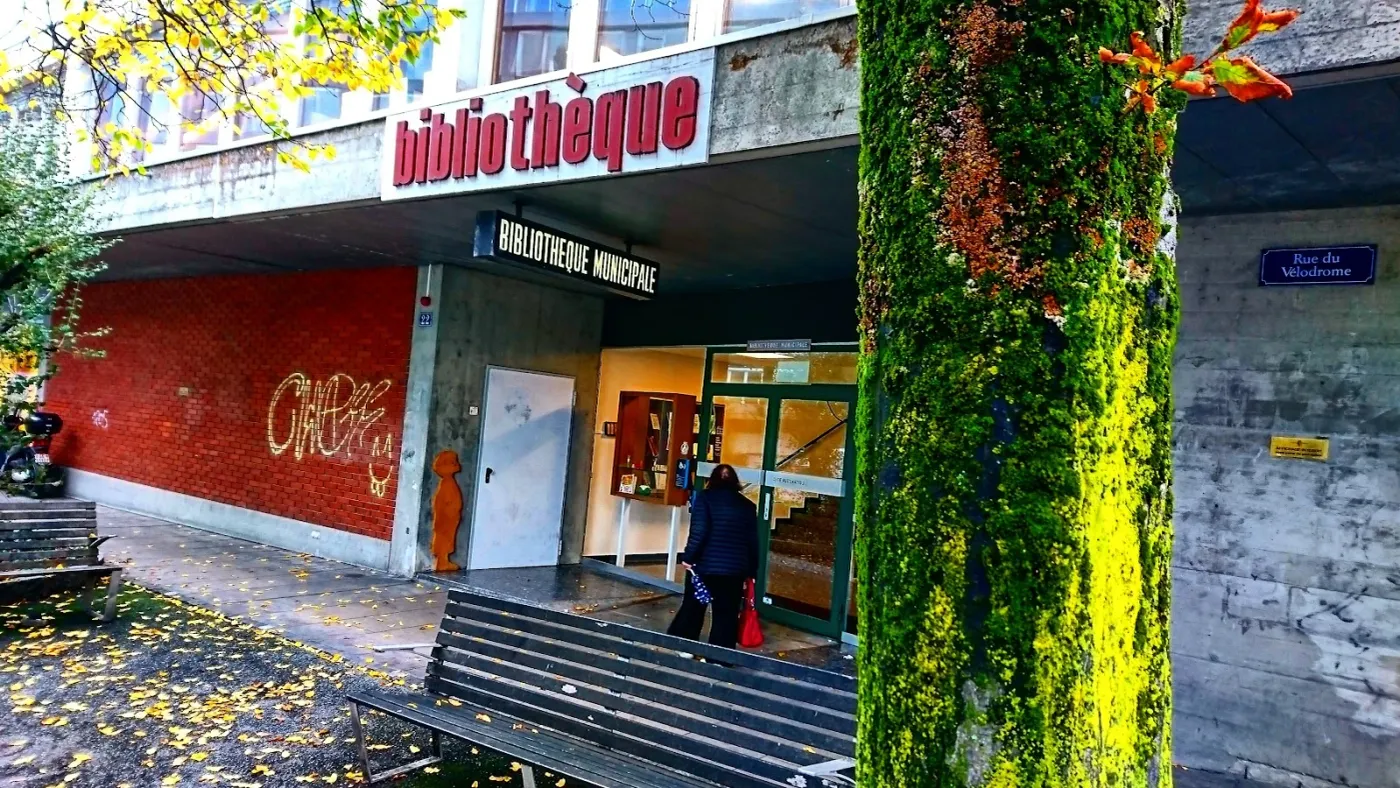 Bibliothèque de la Jonction